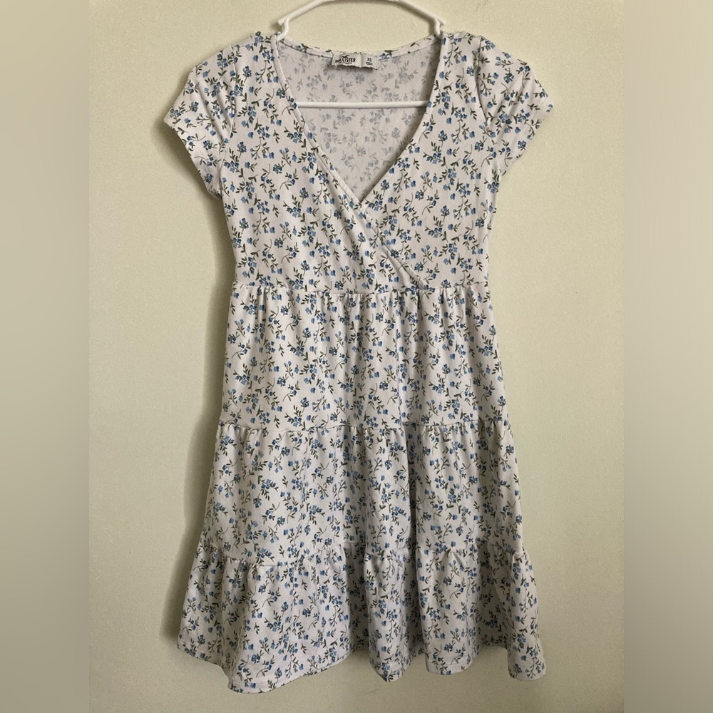 Hollister White Floral Dress